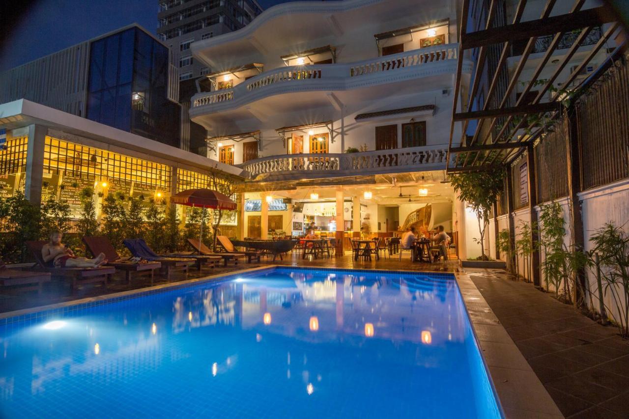 Poolside Villa Phnom Penh Exterior foto