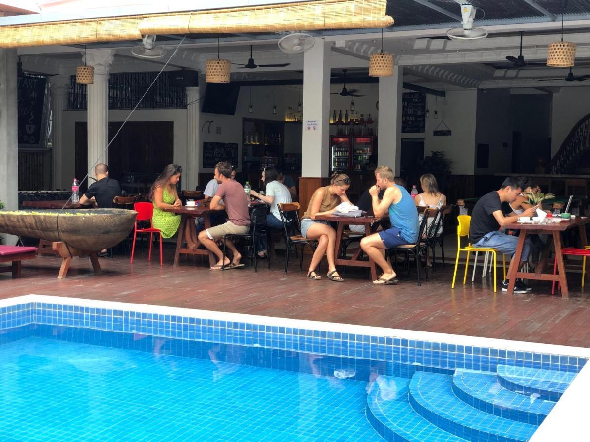 Poolside Villa Phnom Penh Exterior foto