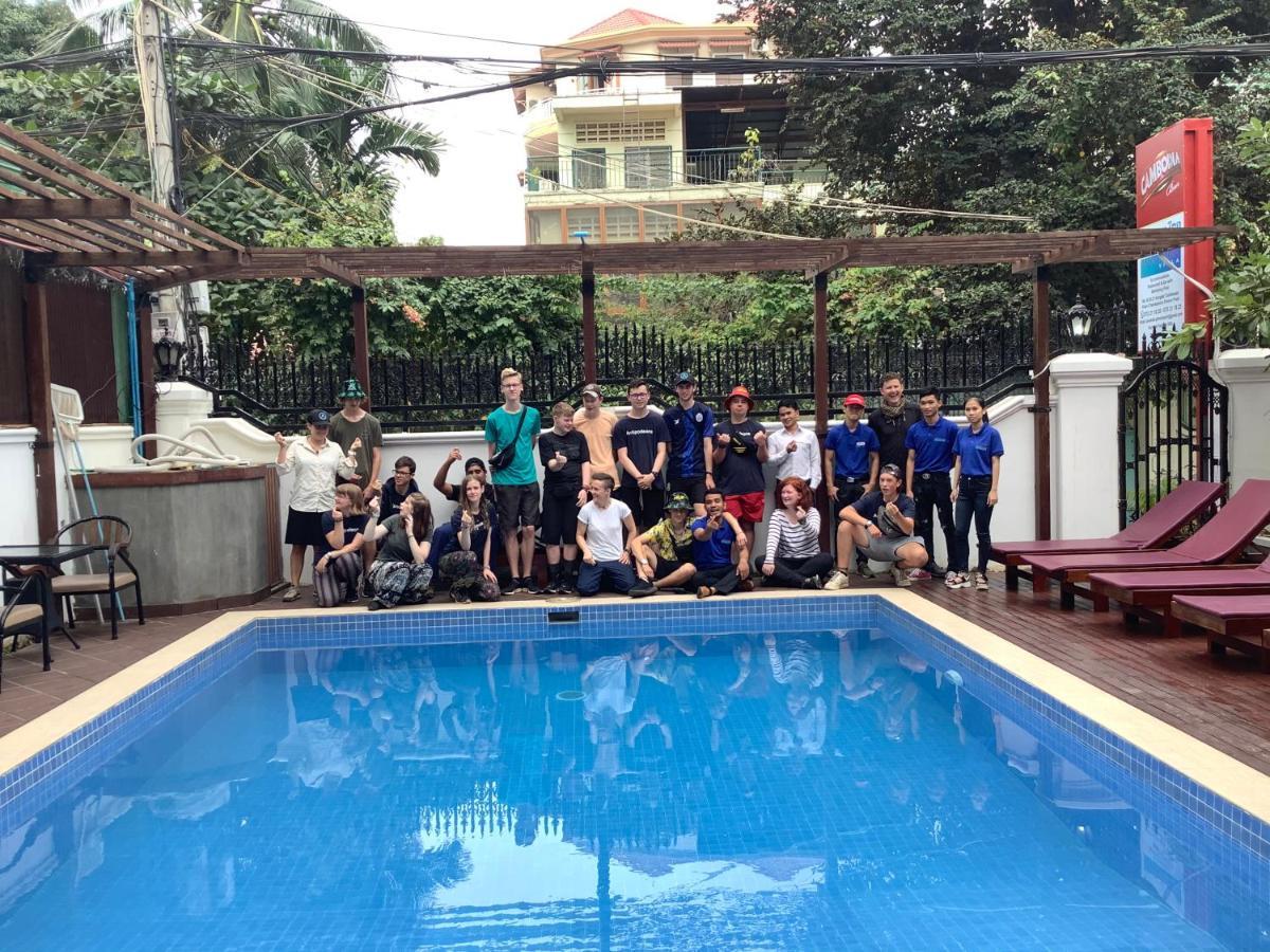 Poolside Villa Phnom Penh Exterior foto